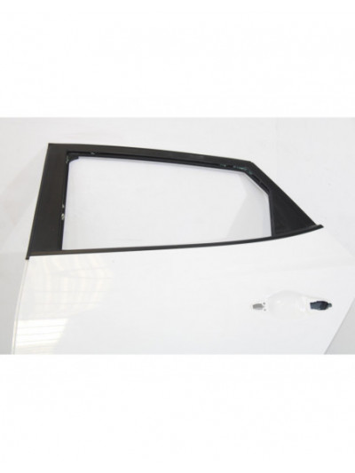 Puerta trasera izquierda HYUNDAI IX35 Style AWD 2015