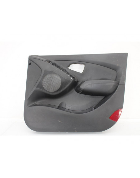 Recambio de guarnecido puerta delantera derecha para hyundai ix35 style awd referencia OEM IAM 823022Y2439P