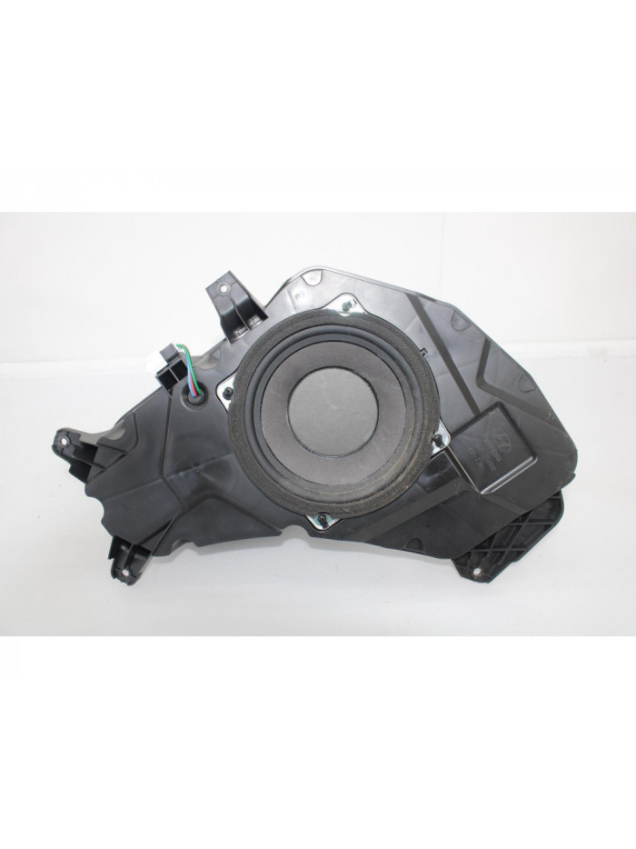 Altavoz subwoofer HYUNDAI IX35 Style AWD 2015