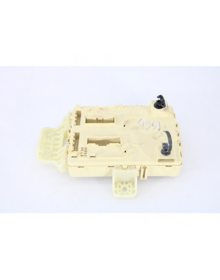 Recambio de caja reles / fusibles para hyundai ix35 style awd referencia OEM IAM 919502S741EL