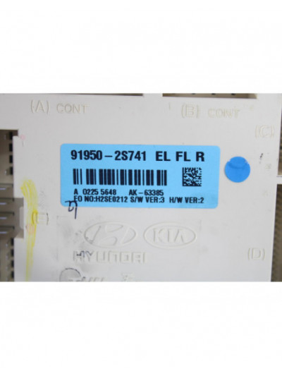 Recambio de caja reles / fusibles para hyundai ix35 style awd referencia OEM IAM 919502S741EL