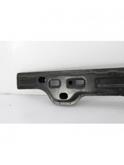 Recambio de refuerzo paragolpes delantero para hyundai santa fe (sm) 2.4 gls referencia OEM IAM