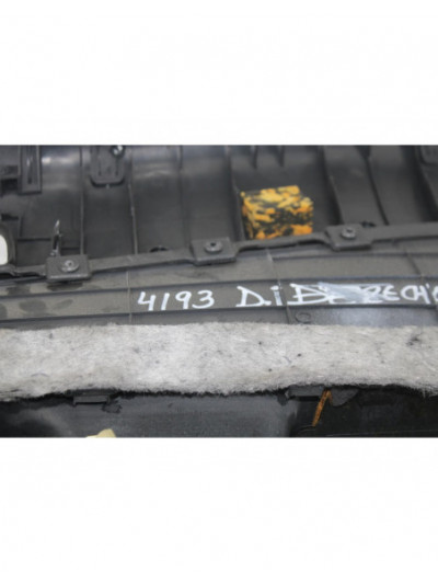 Recambio de guarnecido puerta delantera izquierda para hyundai i20 style referencia OEM IAM 4193DI