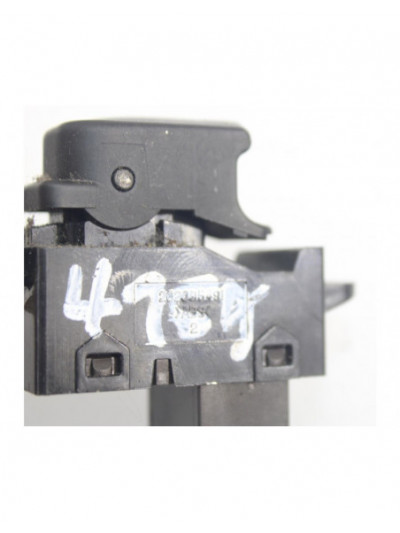 Recambio de mando elevalunas trasero derecho para hyundai i20 style referencia OEM IAM 202005491