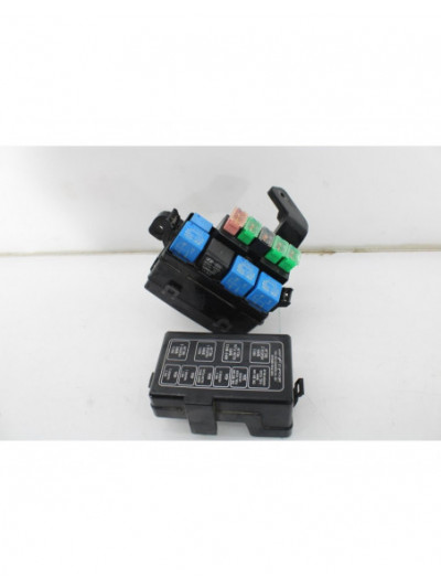 Recambio de caja reles / fusibles para hyundai santa fe (bm) 2.2 crdi style 4x4 referencia OEM IAM 914262B324