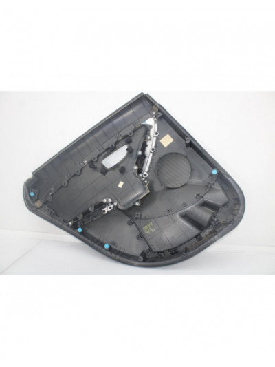 Recambio de guarnecido puerta trasera derecha para hyundai i30 (gd) style sport referencia OEM IAM 83340A6120