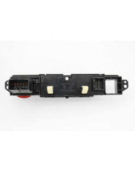 Recambio de warning para hyundai i20 style referencia OEM IAM 937501J110