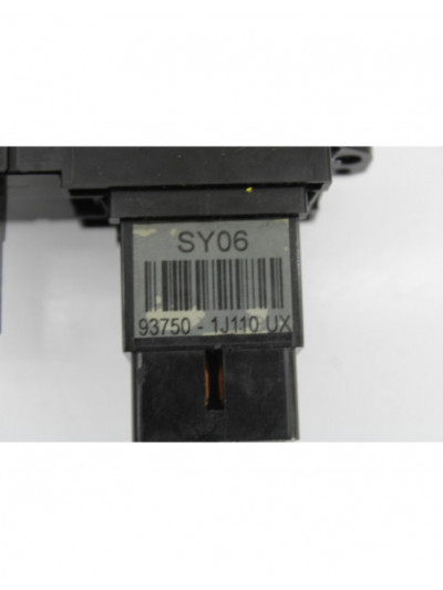 Recambio de warning para hyundai i20 style referencia OEM IAM 937501J110