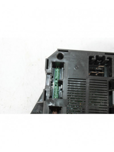 Recambio de caja reles / fusibles para jaguar xf i (x250) 3.0 d referencia OEM IAM 9X2314B476AD/73407925