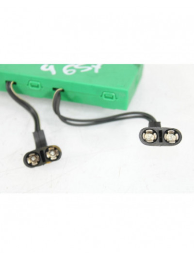 Recambio de amplificador antena para jaguar xf i (x250) 3.0 d referencia OEM IAM 8X2318C847BB/28063663