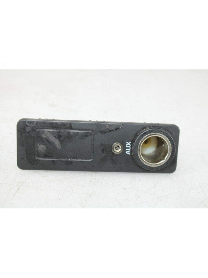 Enchufe 12v JAGUAR XF I 3.0 D 2011
