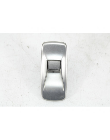 Recambio de mando elevalunas trasero izquierdo para jaguar xf i (x250) 3.0 d referencia OEM IAM 8X2314717AB