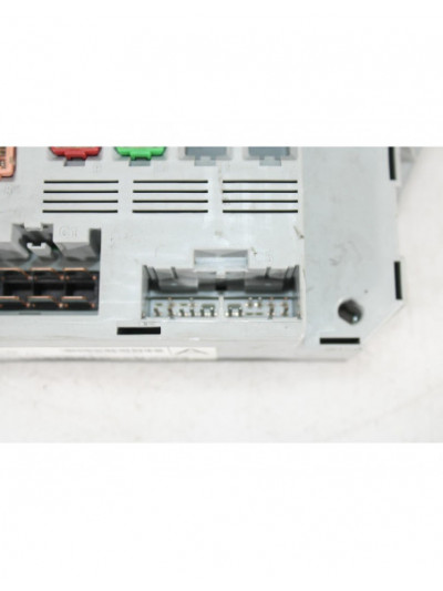 Recambio de caja reles / fusibles para jaguar xf i (x250) 3.0 d referencia OEM IAM 9X2314D628AC