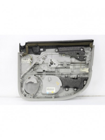 Recambio de guarnecido puerta delantera izquierda para jeep patriot limited referencia OEM IAM 1BT151DAAB