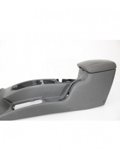 Recambio de apoyabrazos central para jeep cherokee (kj) 2.8 crd limited referencia OEM IAM 1096010AA