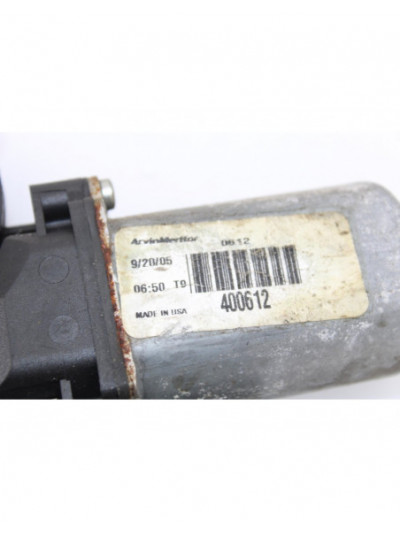 Motor elevalunas delantero izquierdo JEEP CHEROKEE 2.8 CRD Limited 2006