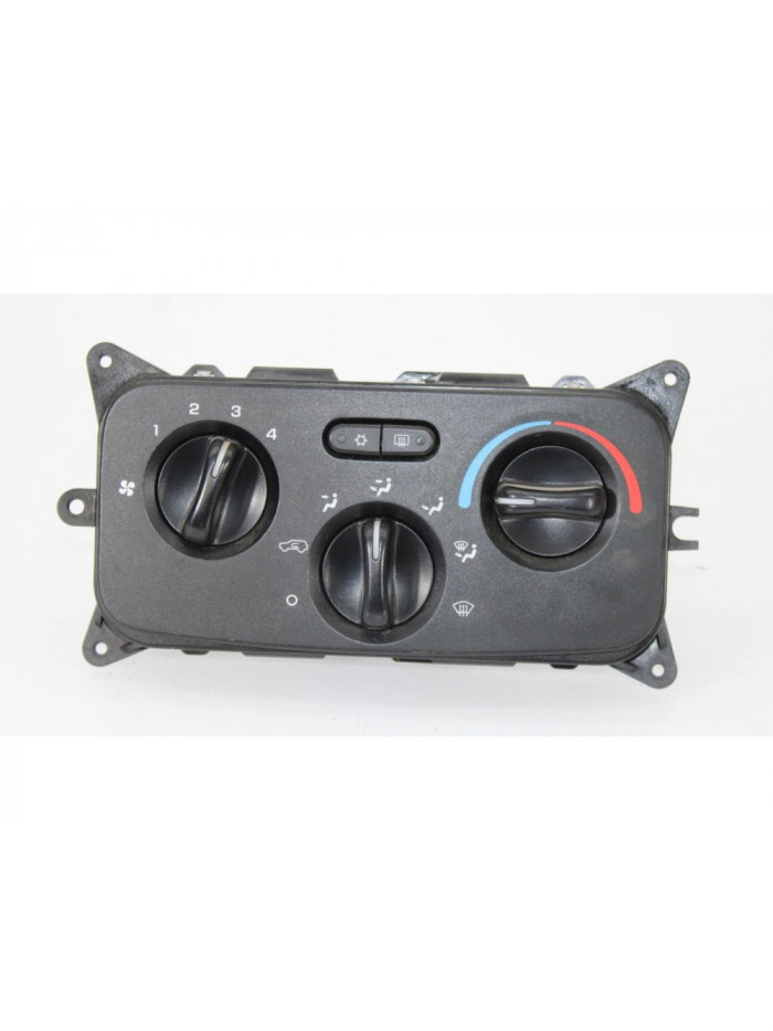 Mando calefaccion / aire acondicionado JEEP CHEROKEE 2.8 CRD Limited 2006