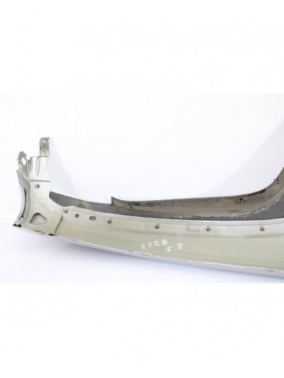 Recambio de aleta delantera izquierda para jeep cherokee (kj) 2.8 crd limited referencia OEM IAM 2528D.I.PLATA