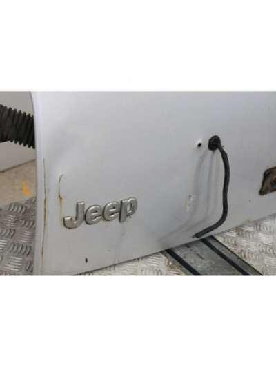 Recambio de porton trasero para jeep cherokee (kj) 2.8 crd limited referencia OEM IAM 2528T.PLATA