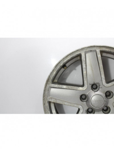 Recambio de llanta para jeep patriot limited referencia OEM IAM OYX88TRMAB