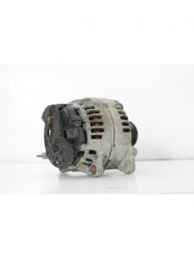 Recambio de alternador para jeep patriot limited referencia OEM IAM F00M145876