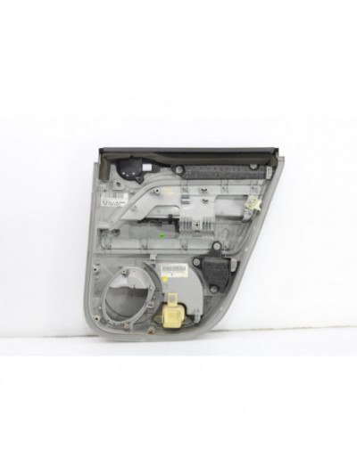 Recambio de guarnecido puerta trasera izquierda para jeep patriot limited referencia OEM IAM 1BA791DAAB