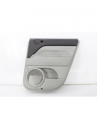 Recambio de guarnecido puerta trasera derecha para jeep patriot limited referencia OEM IAM 1BA781DAAB
