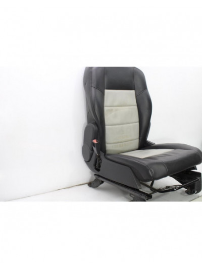 Recambio de asiento delantero izquierdo para jeep patriot limited referencia OEM IAM POLIPIEL2TONOS.