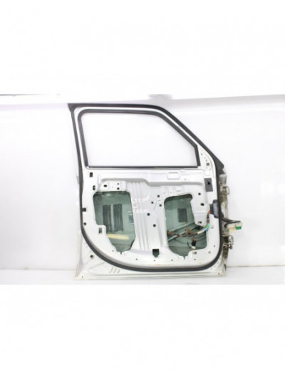 Recambio de puerta delantera izquierda para jeep patriot limited referencia OEM IAM D.I.