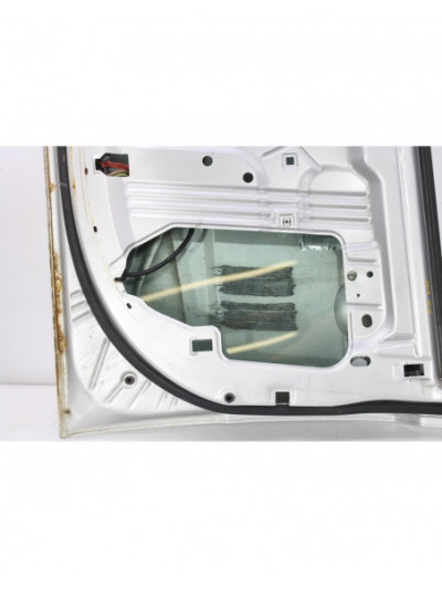 Puerta delantera derecha JEEP PATRIOT Limited 2007