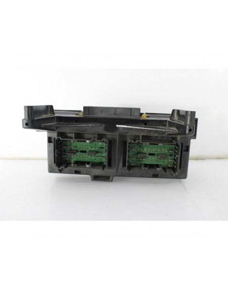 Recambio de caja reles / fusibles para jeep gr. cherokee (wh) 3.0 crd limited referencia OEM IAM 04692073AB