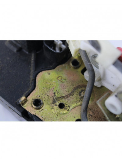 Cerradura puerta delantera derecha JEEP GR. CHEROKEE 3.0 CRD Limited 2005