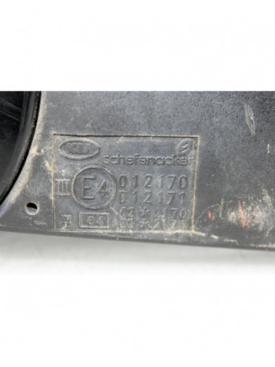 Recambio de retrovisor izquierdo para kia carnival ii 2.9 cdri ex referencia OEM IAM E4012170