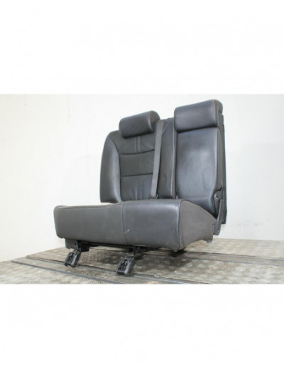Asientos traseros KIA SORENTO II 2.2 CRDi 4WD 2011