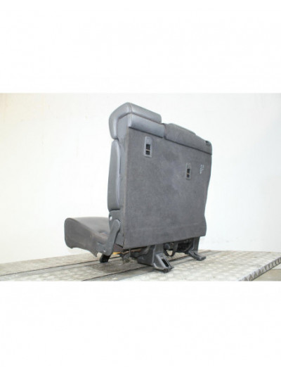 Asientos traseros KIA SORENTO II 2.2 CRDi 4WD 2011
