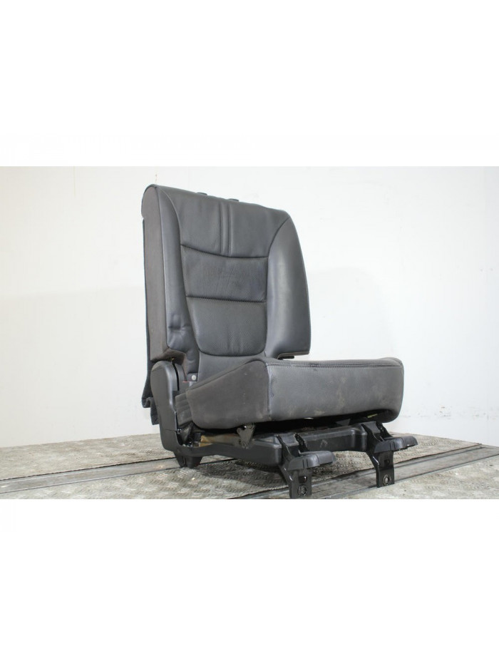 Recambio de asientos trasero izquierdo para kia sorento ii (xm) 2.2 crdi 4wd referencia OEM IAM