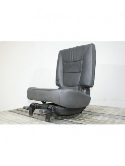 Recambio de asientos trasero izquierdo para kia sorento ii (xm) 2.2 crdi 4wd referencia OEM IAM