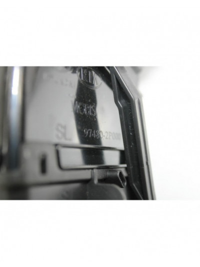 Rejilla aireadora KIA SORENTO II 2.2 CRDi 4WD 2011