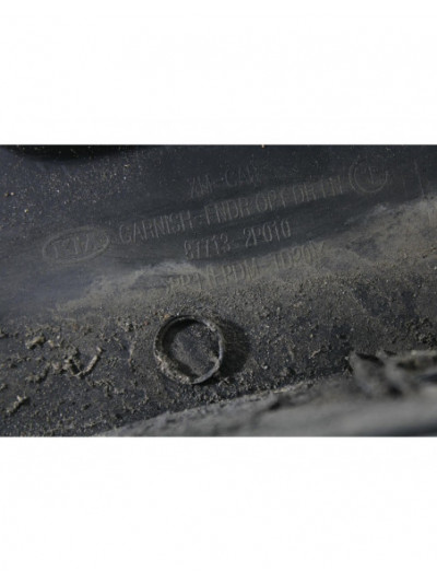 Recambio de aletin delantero izquierdo para kia sorento ii (xm) 2.2 crdi 4wd referencia OEM IAM 877132P010