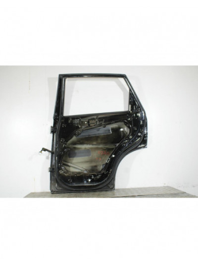 Puerta trasera derecha KIA SORENTO II 2.2 CRDi 4WD 2011