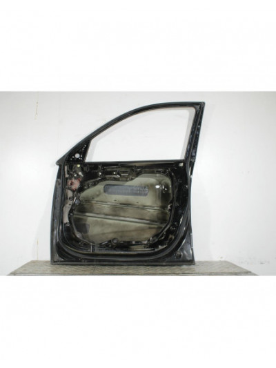 Puerta delantera derecha KIA SORENTO II 2.2 CRDi 4WD 2011
