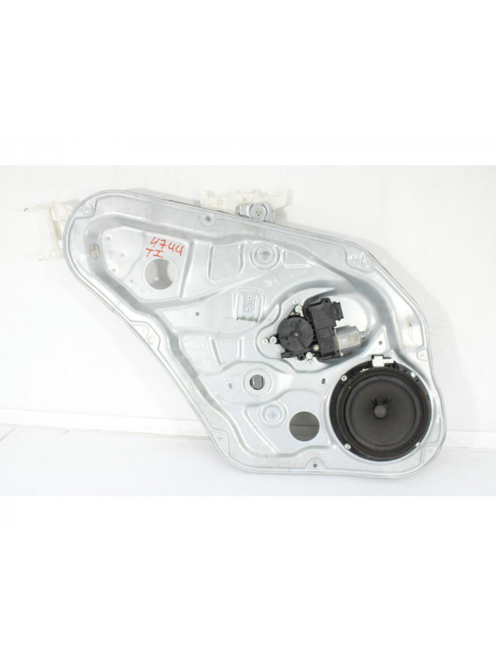 Recambio de elevalunas trasero izquierdo para kia sorento ii (xm) 2.2 crdi 4wd referencia OEM IAM 1137328730