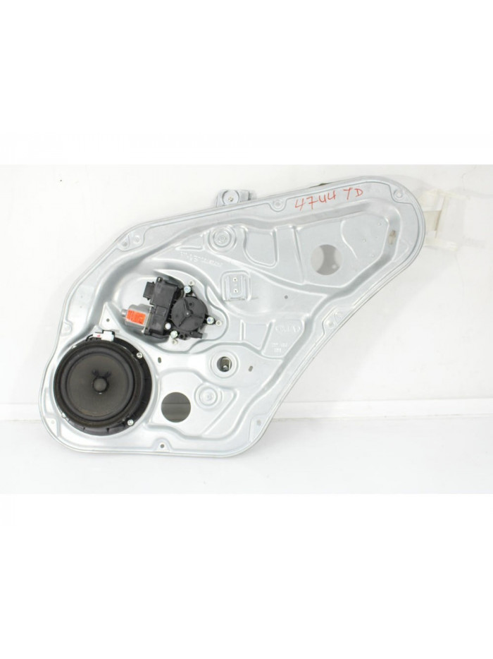 Recambio de elevalunas trasero derecho para kia sorento ii (xm) 2.2 crdi 4wd referencia OEM IAM 834602P010