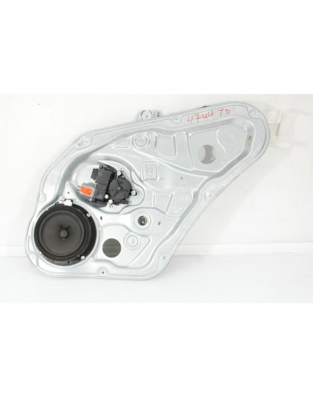 Recambio de elevalunas trasero derecho para kia sorento ii (xm) 2.2 crdi 4wd referencia OEM IAM 834602P010