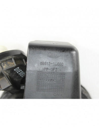 Recambio de tapa exterior combustible para kia sorento ii (xm) 2.2 crdi 4wd referencia OEM IAM 695131U000