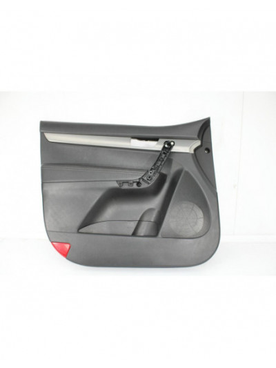 Recambio de guarnecido puerta delantera izquierda para kia sorento ii (xm) 2.2 crdi 4wd referencia OEM IAM 823502P000