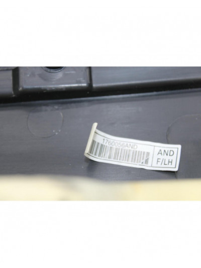 Recambio de guarnecido puerta delantera izquierda para kia sorento ii (xm) 2.2 crdi 4wd referencia OEM IAM 823502P000