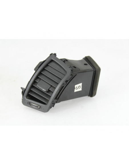Rejilla aireadora KIA SORENTO II 2.2 CRDi 4WD 2011