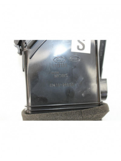 Rejilla aireadora KIA SORENTO II 2.2 CRDi 4WD 2011