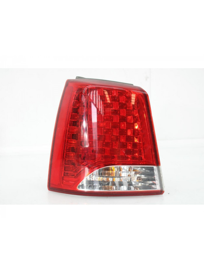 Recambio de piloto trasero izquierdo para kia sorento ii (xm) 2.2 crdi 4wd referencia OEM IAM 924012P0